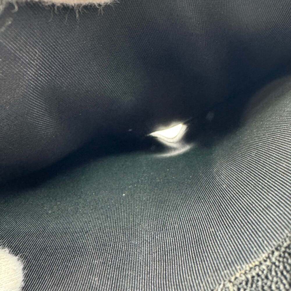 CHANEL Authentic Silver Wallet - Picture 13 of 16